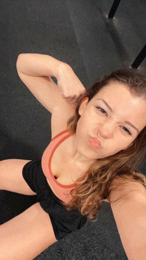 2023 10 04 nikki woodss 12878c0dab6086d399