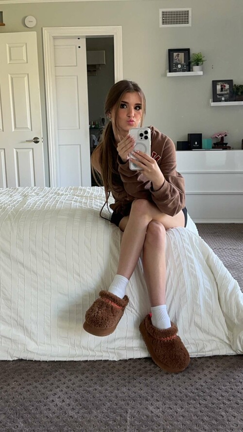 2023 10 11 brookemonk 1452c95dec7ae7d7bab