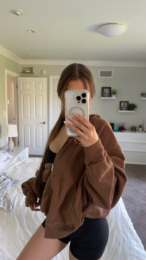 2023 10 11 brookemonk 8435291cd3b77476a3