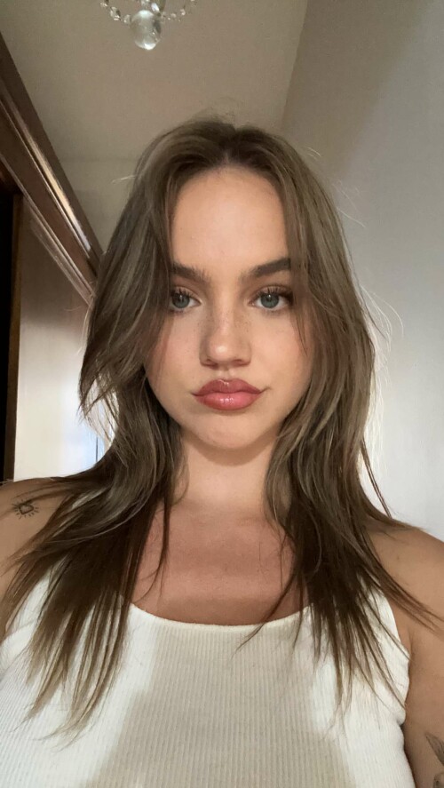 2023 10 16 emmabrooks 118403cb6bdd6f5292