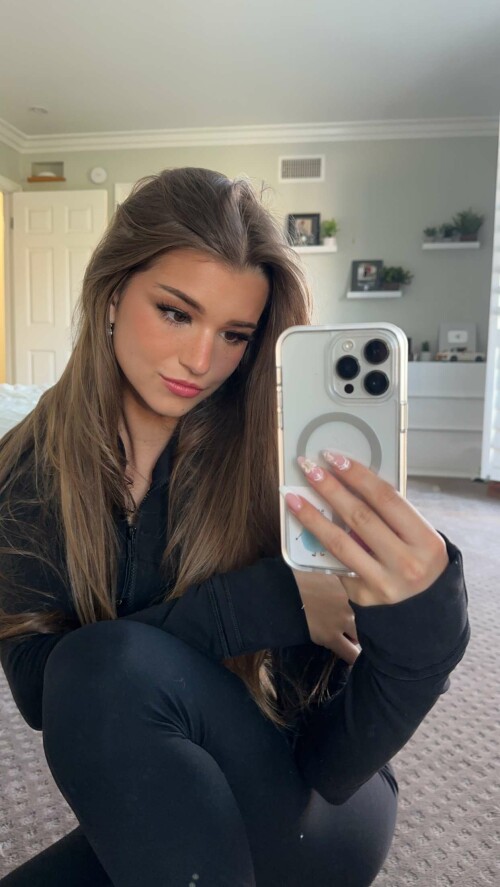 2023 10 18 brookemonk 2346fb761e77349312