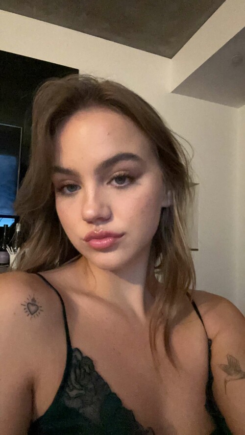 2023 10 18 emmabrooks 2c2aea6bb4cf600ea