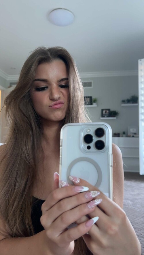 2023 10 21 brookemonk 2287ec45ab8d2a1bb6a