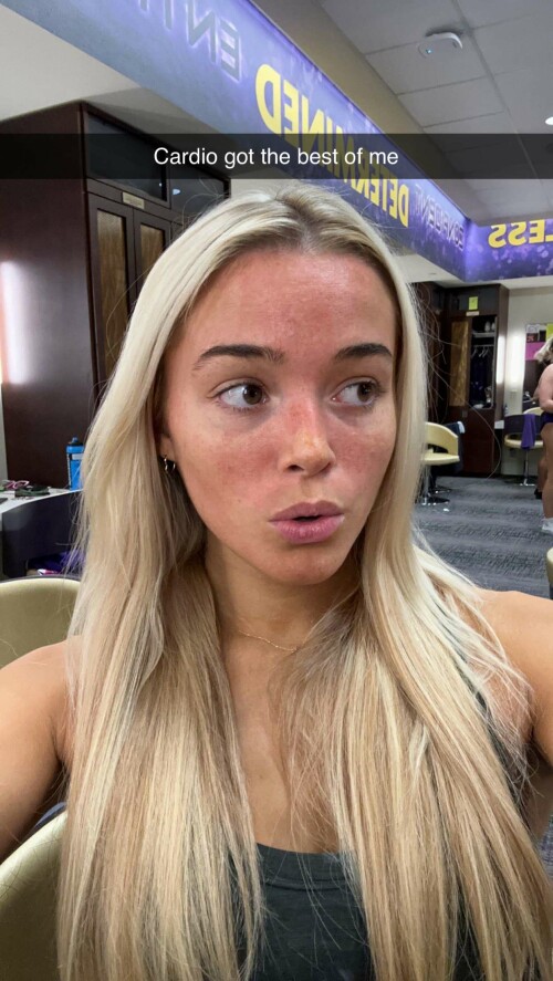 2023 10 27 livvy gymnast 2af556294016e3eae