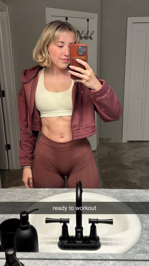 2023 10 31 pineapplebrat 56b4199ea619051af