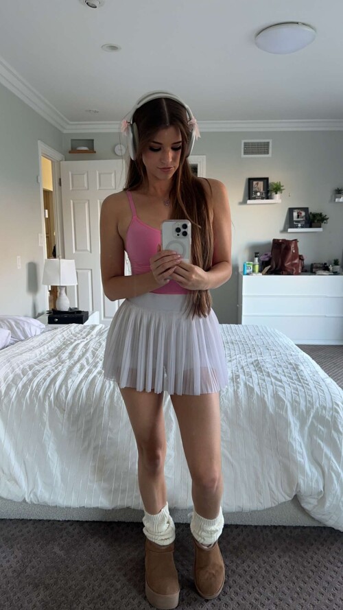 2023 11 16 brookemonk 193316a1e090fcb1f2c