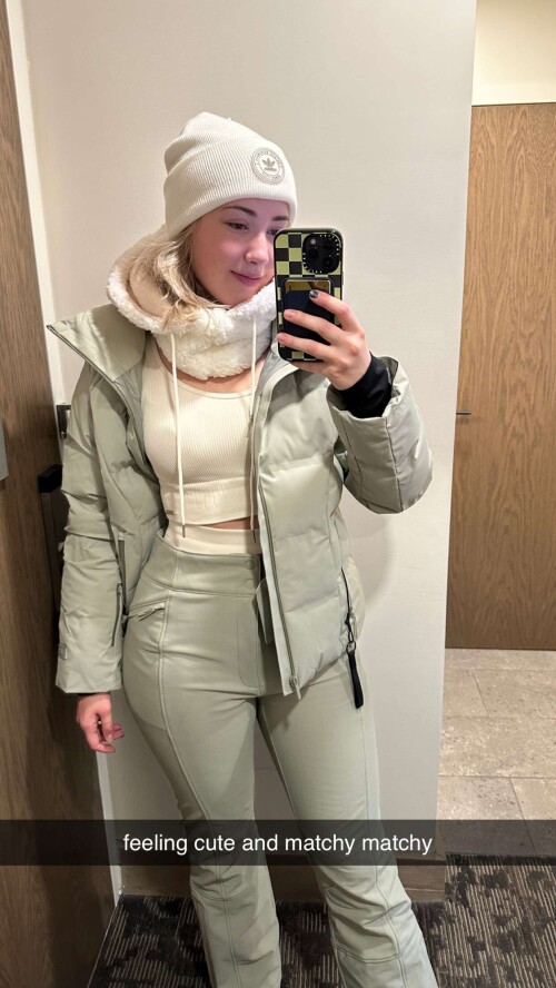 2023 12 24 03 35 25 Qneb5vkATq2NBs6f34oaIQAAgYWt2a2FudXJjAYyZ5E4qAYyZ5E3KAAAAAA pineapplebrat64071d9