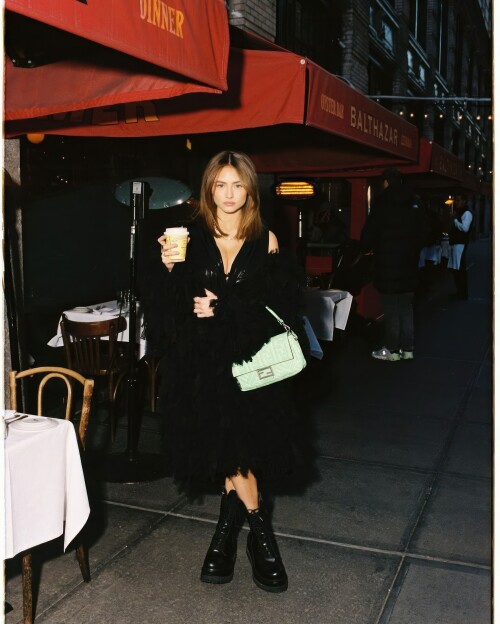 20230210 leni klum InStyle Germany March 2023 6DA