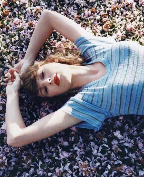 20230707 002746e3247b544df9d7e8