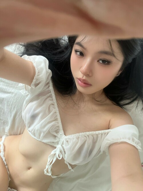 20231005 230731cdbe8b9fb8de8223