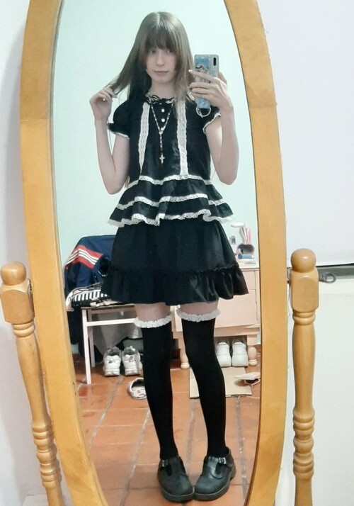 20231101 112512bd8efd4a43c10e24