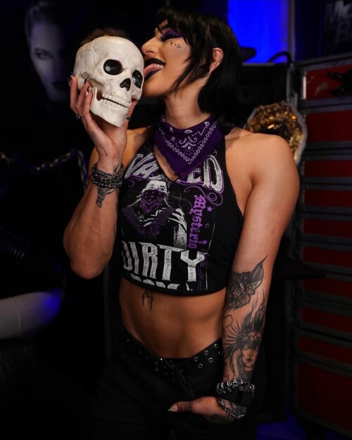 20231120 214702e95135a1f2270bfe