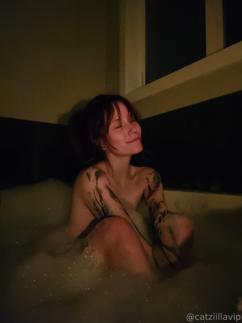 20231208 3000x4000 6a1644f0554f2a5270b3427298d3b8b7f96602d2349301f7