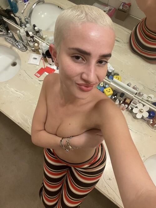 20231225 095621d2140cf10c804bc5