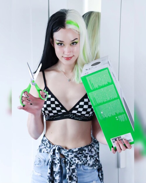 2023 09 15 Fansly Xbox Mini Set 1495e094f79bf23dce