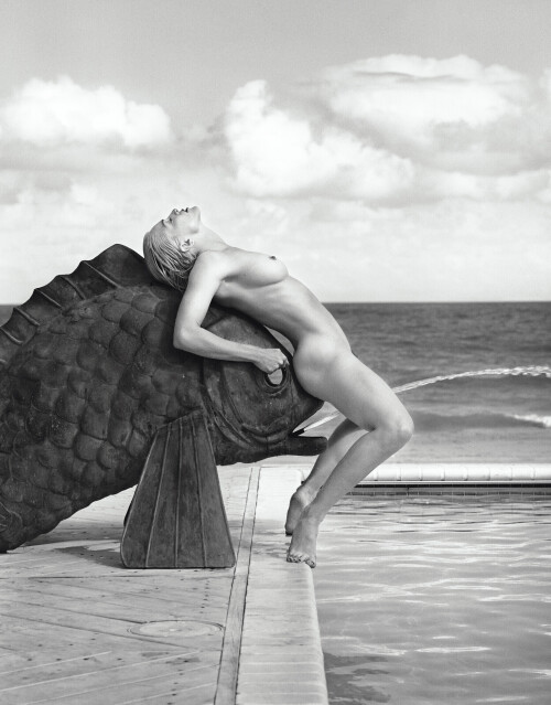 2023 NYR 22700 0037 000steven meisel madonna miami 1992015233fb57e9717e8d6171