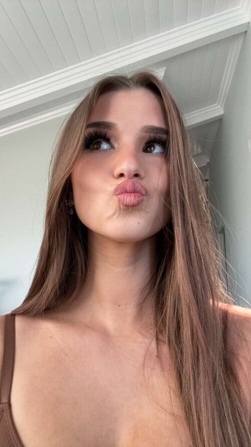 2024 01 04 brookemonk 498f404ebd212ab4e3