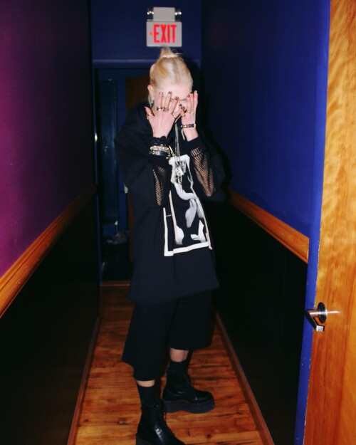 2024 02 18 taylormomsen C3ecDF3ubfh 34f1a0b3b14b78a05