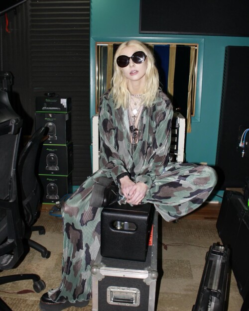 2024 02 25 theprettyreckless C3yUTe4vPtF 365eaa3a19049a4dd