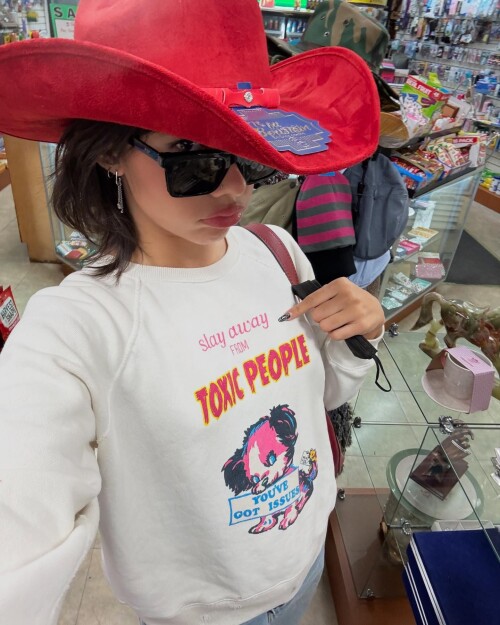 2024-11-19_00-09-25_UTC_10d62d3dd5fd3700d7