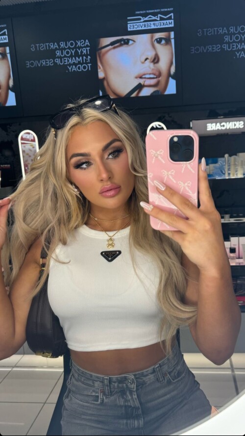 20240222 034102a2b083e44e7a14a2