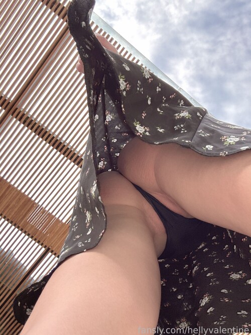 20240321BlackDress3dbfc51412c8a16c9