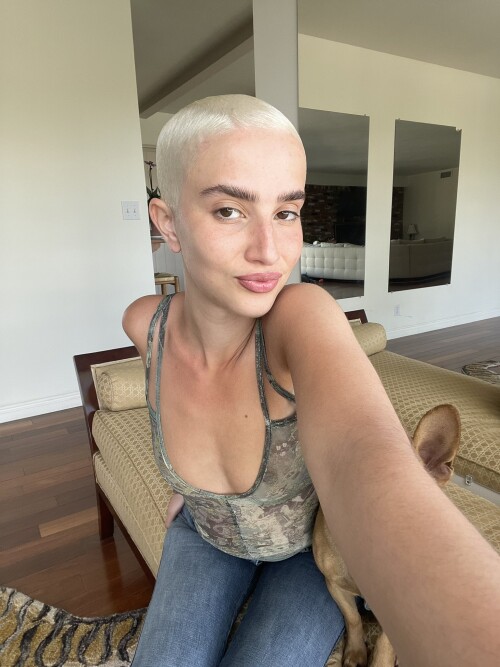 20240324 0926403d802f52b1eeef29