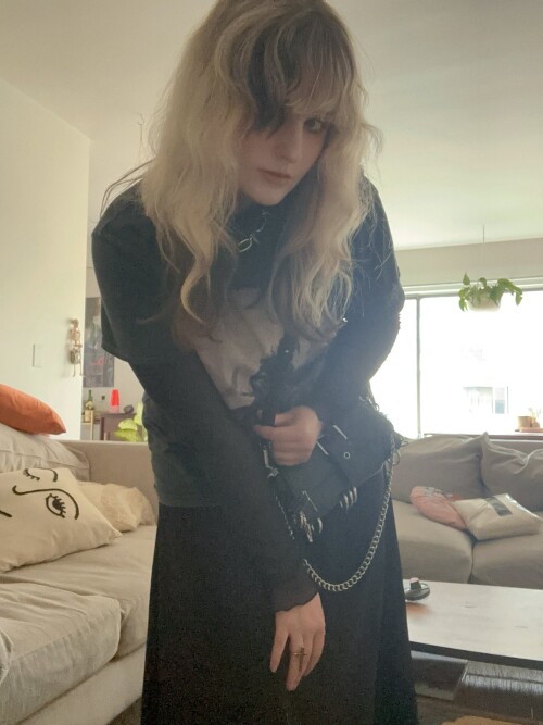 20240602 1220087f2b564a343a1a32