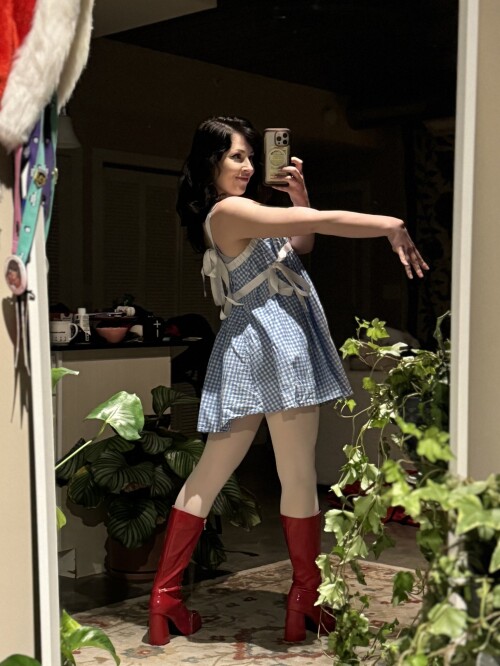 20241127 070014c2eebebc22639e24