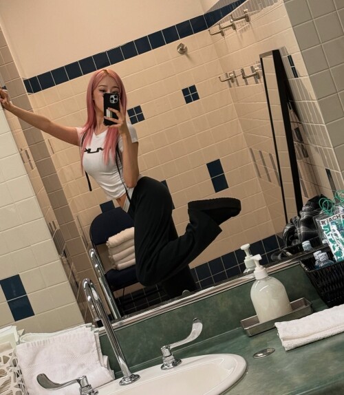 2025-02-04_05-06-48_UTC_36e297488f0574135