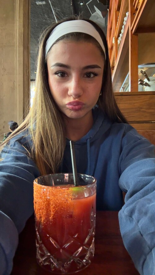 2025 04 22 03 56 03 r80zEK55QO69wGoA9mTgjwAAgbHRqaWxubG9qAZZbp0PTAZZbo3yHAAAAAA mikcampinos1c9ba9a29