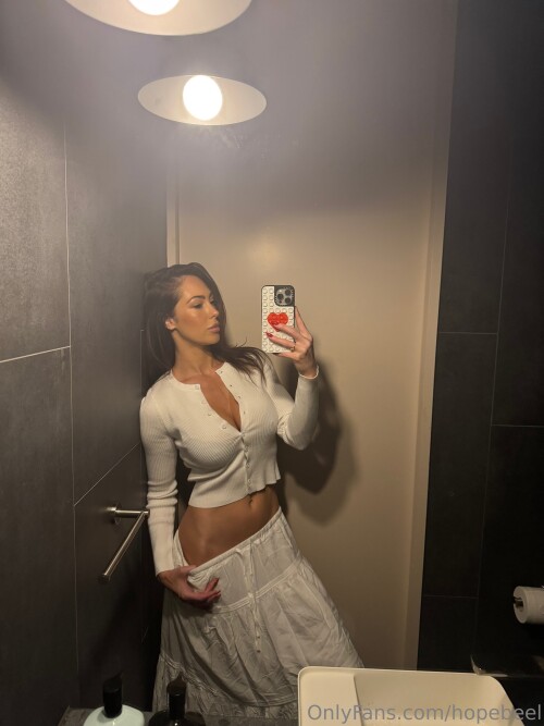 2025-05-22_3840x5120_4a33268d547d7736aac5ea5f71ebda1265e2699662df8abe.jpeg