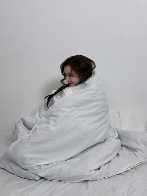 2025 06 24 08 35 38 UTC DLRuwEjt40D 5b9a8bab47907c258