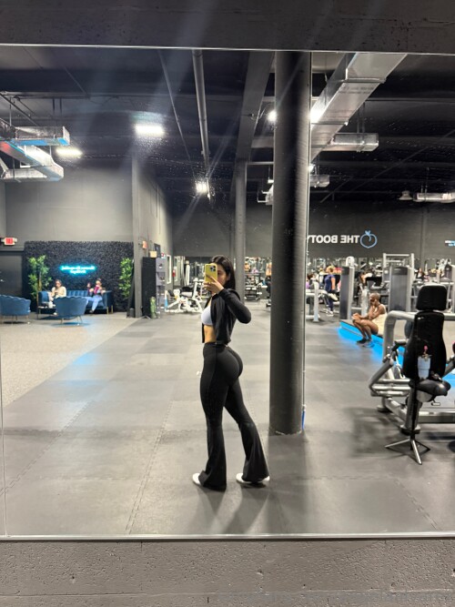 2025 07 23 3840x5120 d3c8be69cb5f6fda057b9dbd9419913b8cf6f5666cf2ccf2