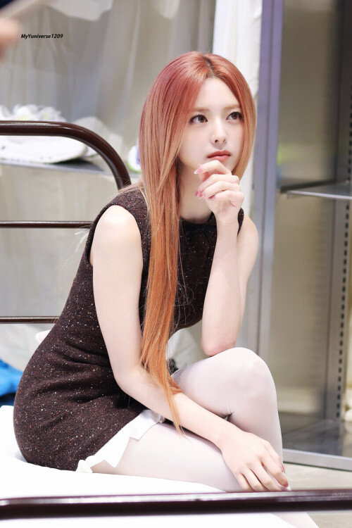 2025.03.18 Itzy YUNA at SUECOMMA BONNIE Photocall Event 256f90013d5e07cf5c