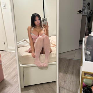 20250107-IHaveSomethingFunToShowYouShouldWeGetDirtyOnTh_06d6aec0bf859b75e