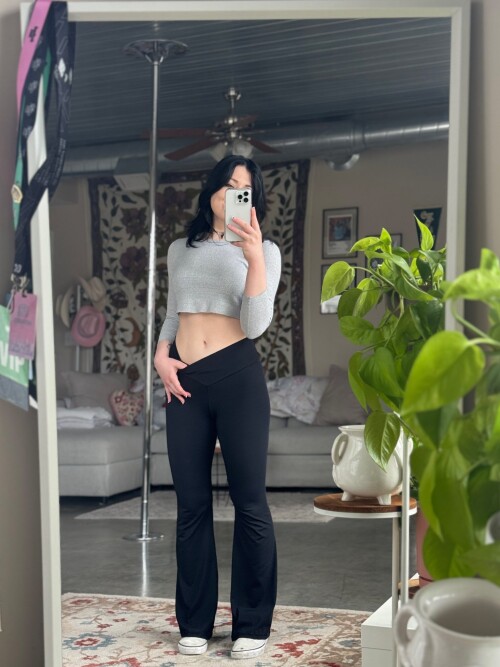 20250401 0613398580ecb843e68a7b