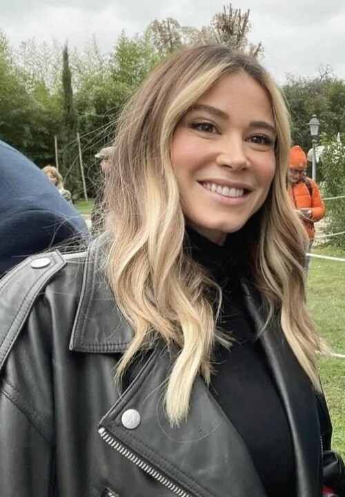 20250618 072059718dc56422432e44