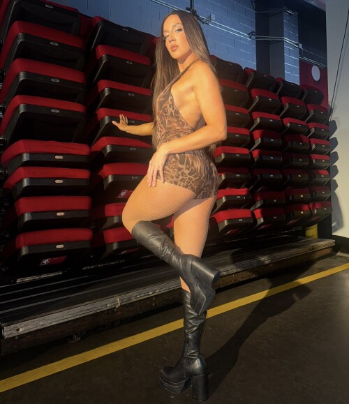 20250721 21551941db624d533a4018