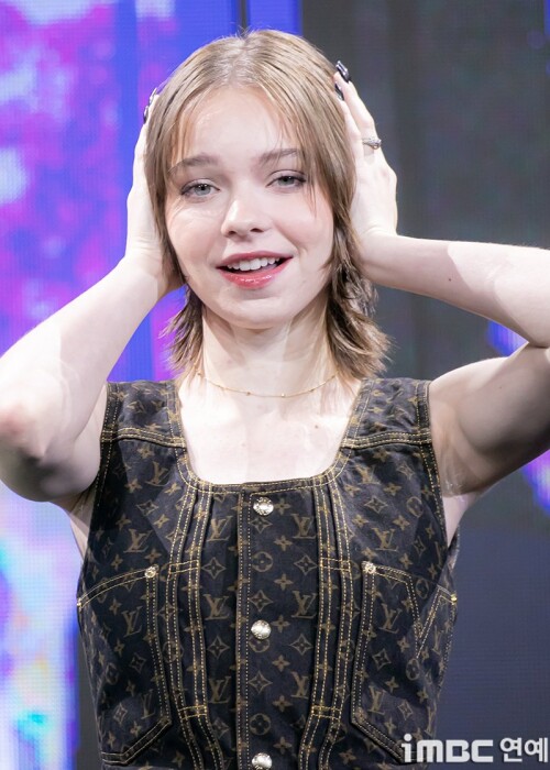 20250810 215516df824265c5b3b66e