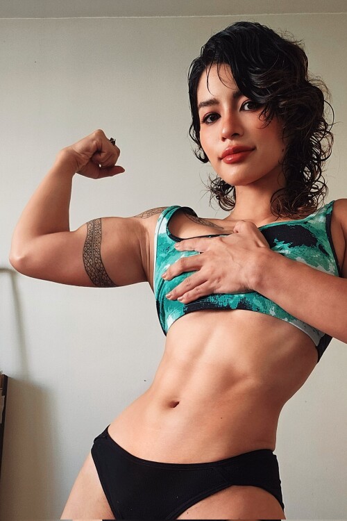 20250811 1838136343a583b3cbd3d8