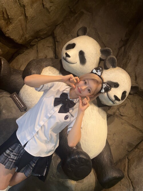 20251007 105840535c738cac8af476