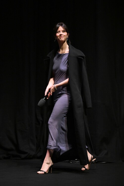 20251013 1541082f6bf6724bc4f662