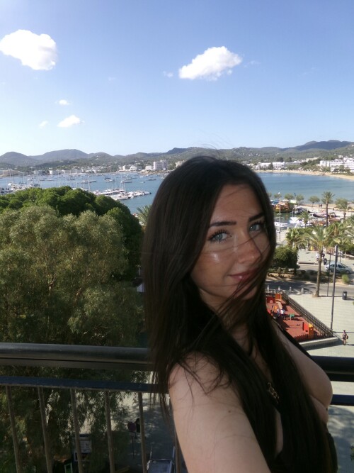 20251021 1407162b460bcd1316a731