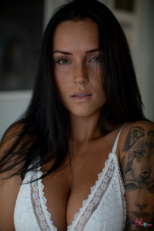 203A82817fded25574be1684