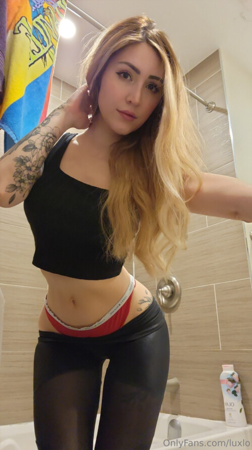 2044x3641 9e564799b0296b277c91141ef7d25aaa881e98d2673588de