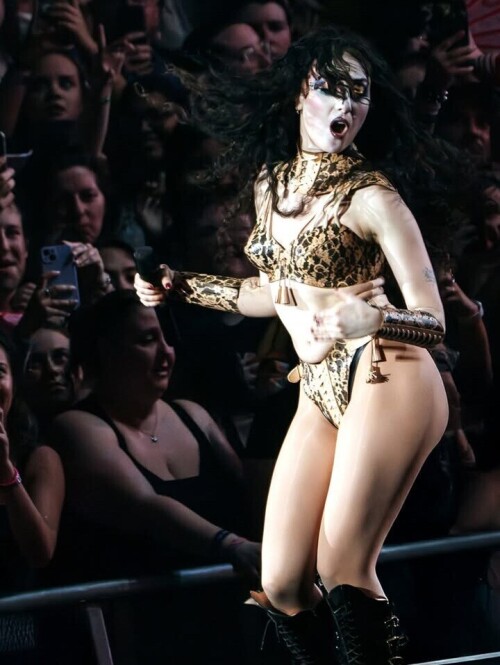 20516260185f87d0518fb5a776