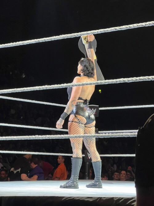 2063b4fe60f7f849153b