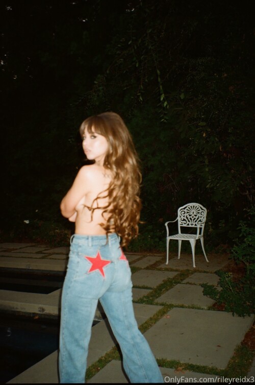 2075x3130 5b9848b03a4ff8b9190a76cfc135a0d4