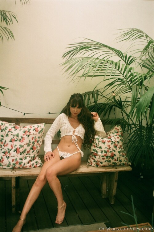 2075x3130 c02a3f827583cc36bd35bd969bf97eaa